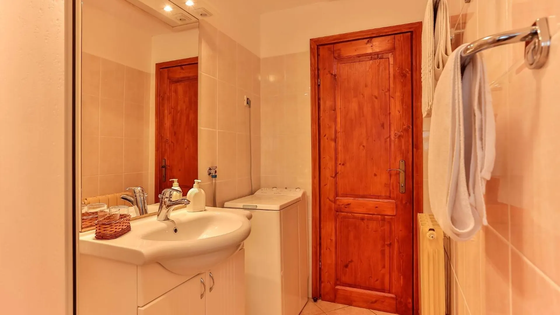 Family Friendly House With A Swimming Pool Sveti Kirin, Central Istria - Sredisnja Istra - 23761 Svetvincenat