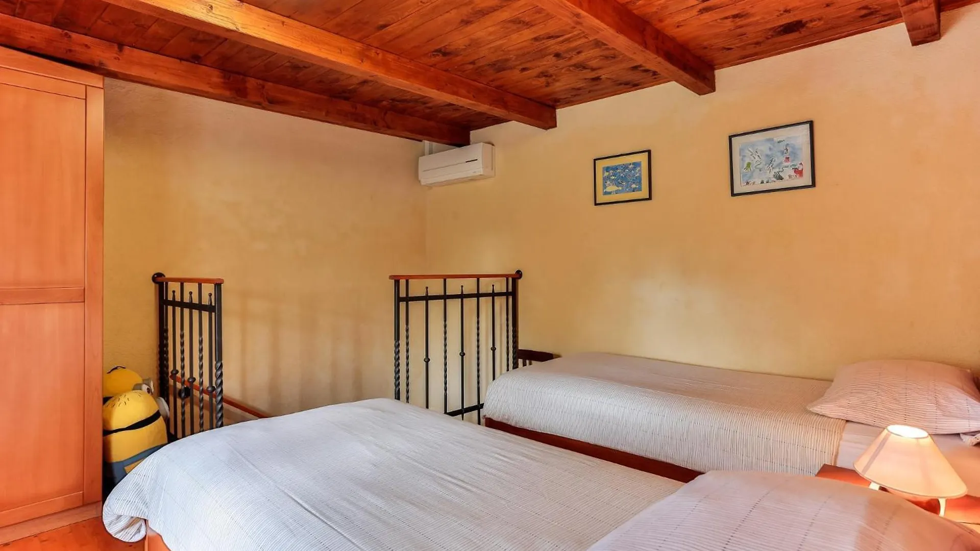 Family Friendly House With A Swimming Pool Sveti Kirin, Central Istria - Sredisnja Istra - 23761 Svetvincenat Holiday home