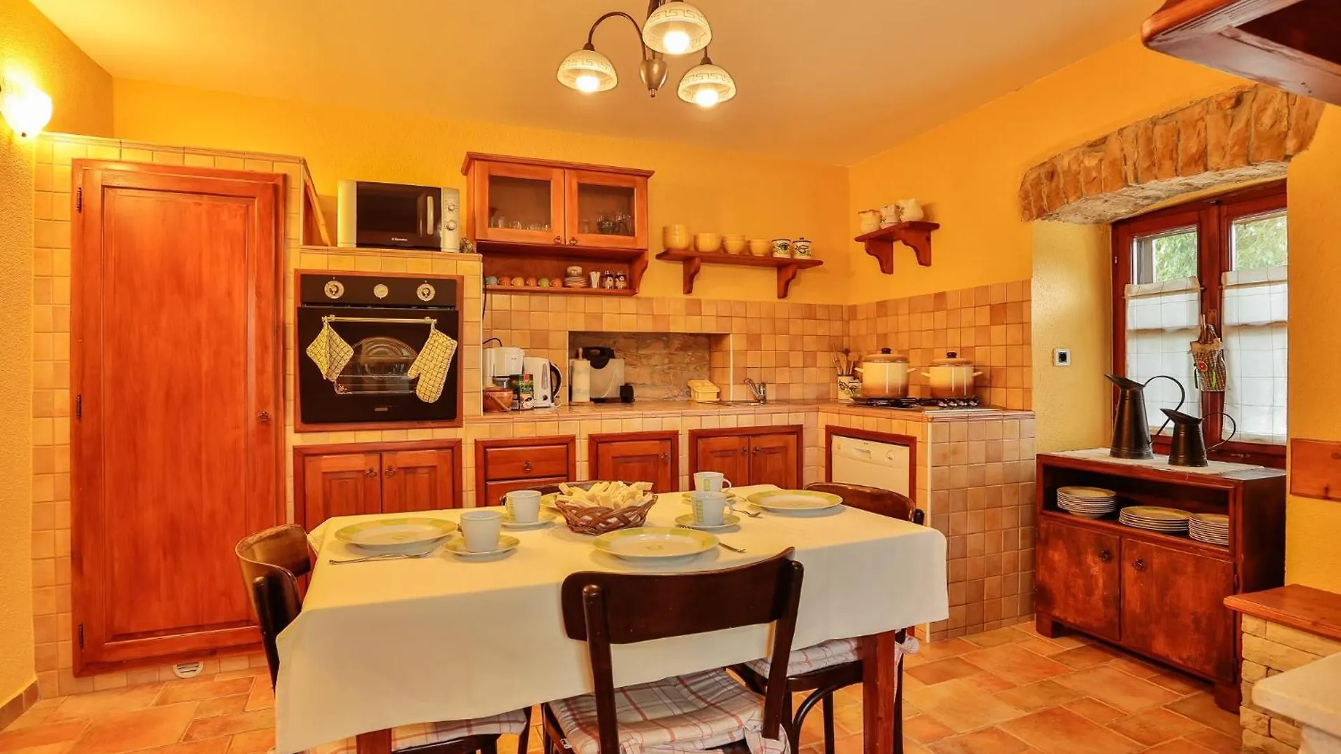 Family Friendly House With A Swimming Pool Sveti Kirin, Central Istria - Sredisnja Istra - 23761 Svetvincenat