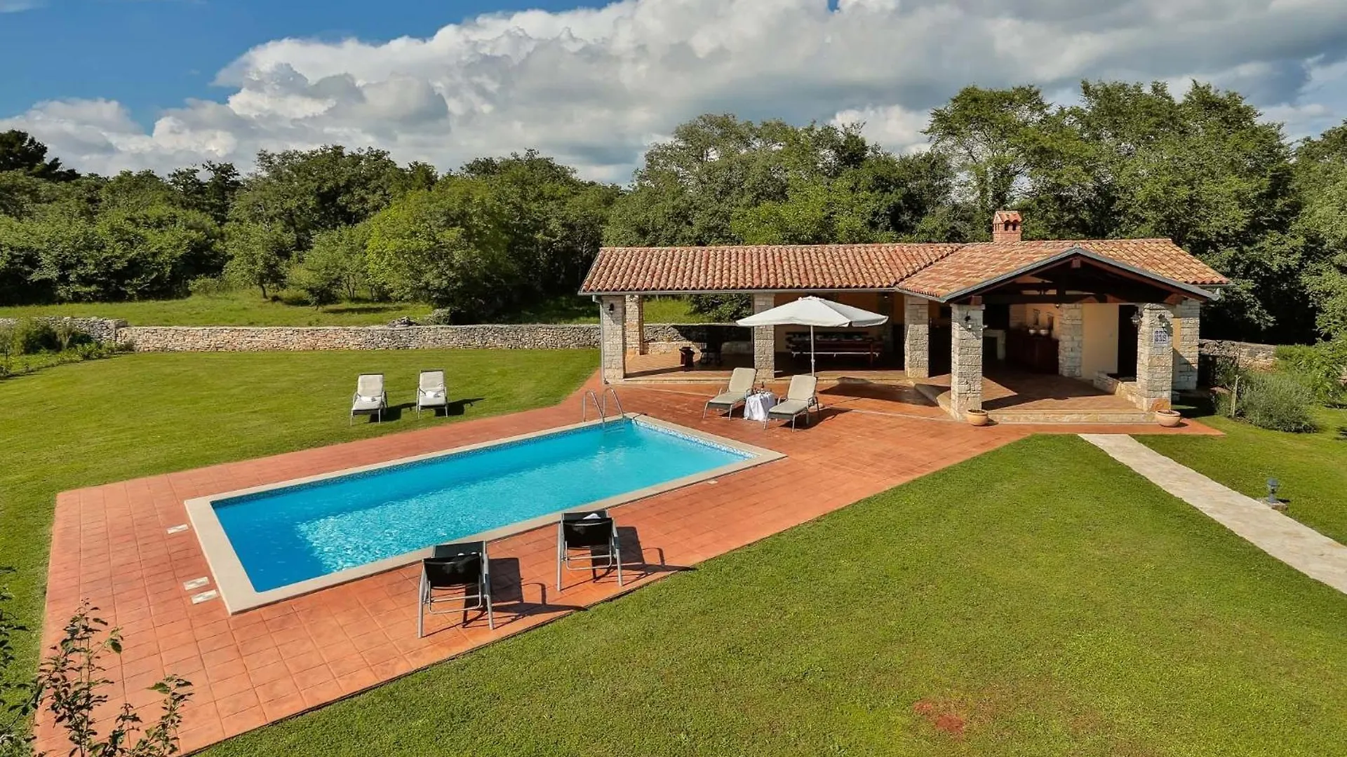 Family Friendly House With A Swimming Pool Sveti Kirin, Central Istria - Sredisnja Istra - 23761 Svetvincenat Croatia