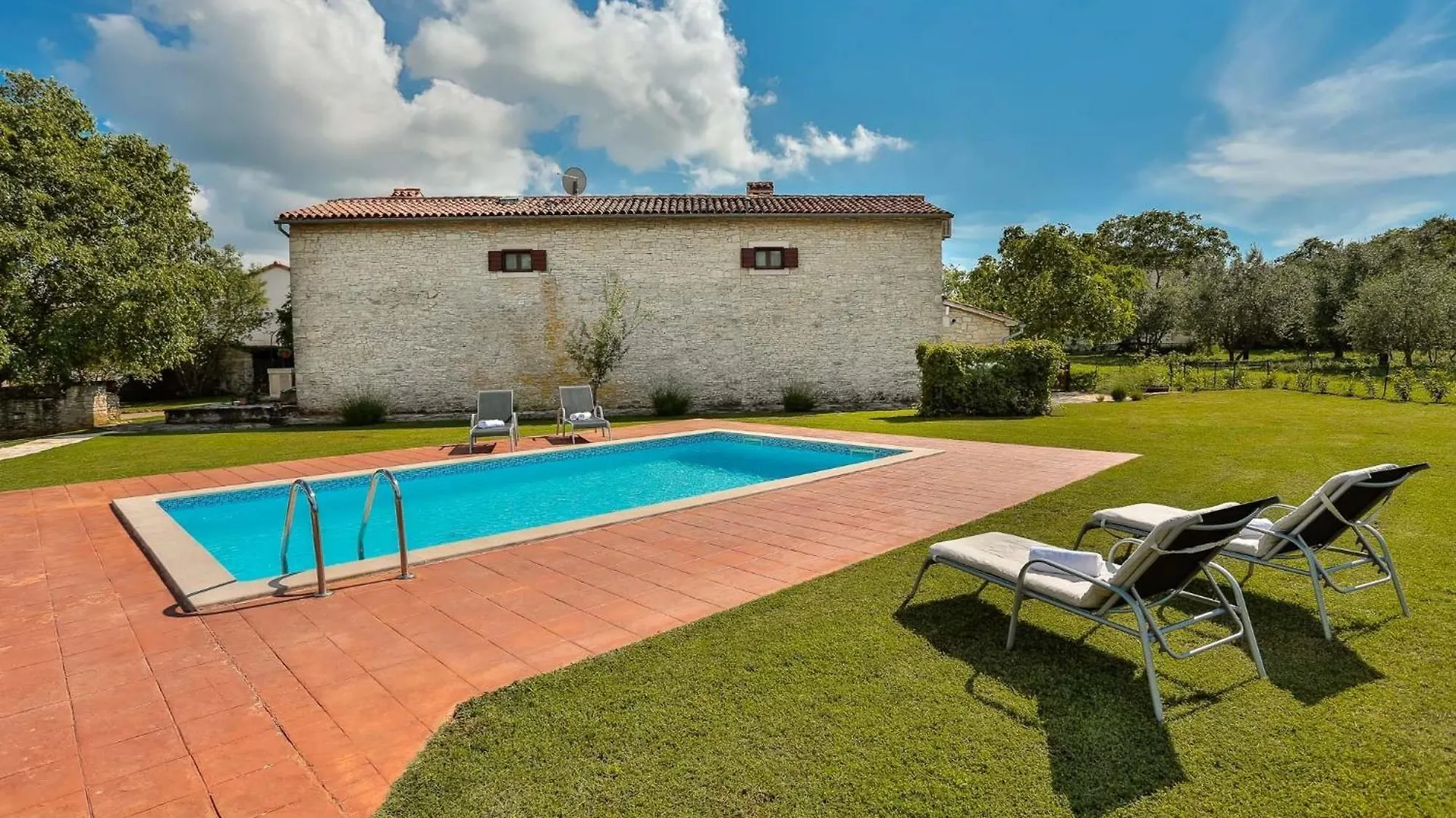 Family Friendly House With A Swimming Pool Sveti Kirin, Central Istria - Sredisnja Istra - 23761 Svetvincenat 0*,  Croatia